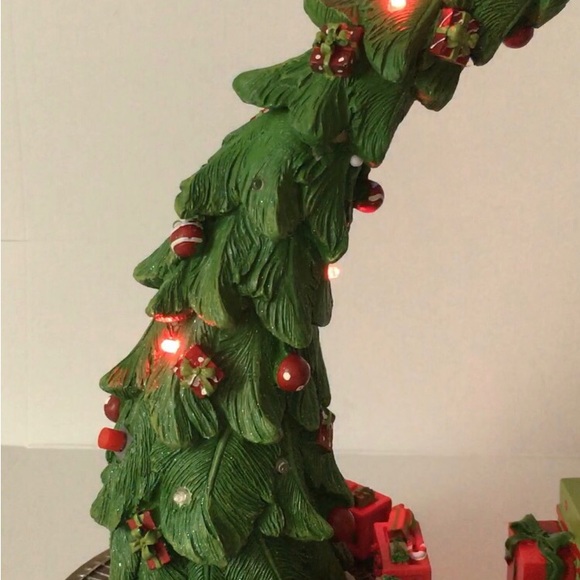 Yankee Candle Co. Music Tree Train Candle Holder. NEW - Picture 3 of 16